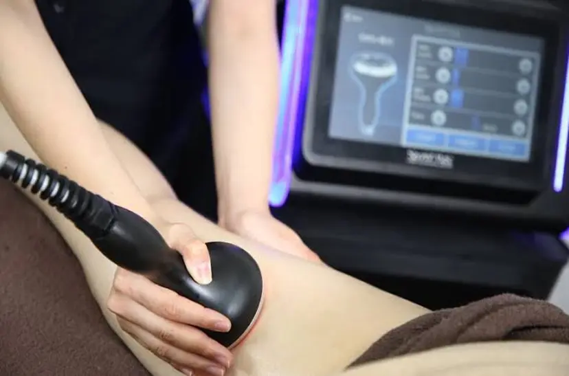 FIRSTCLASS Makiの掲載