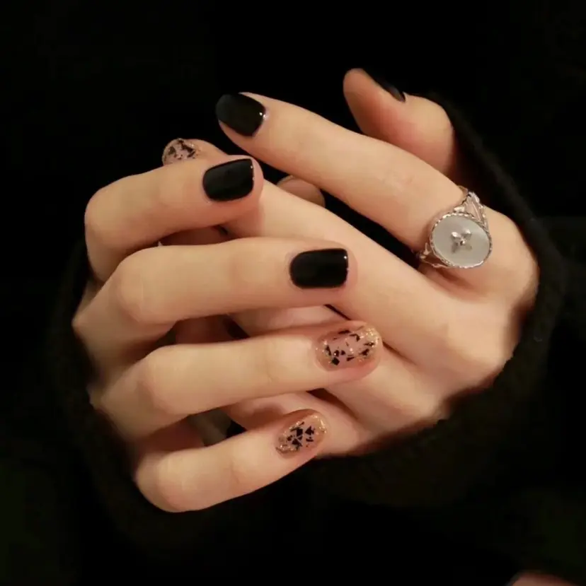 西村 桜子の掲載