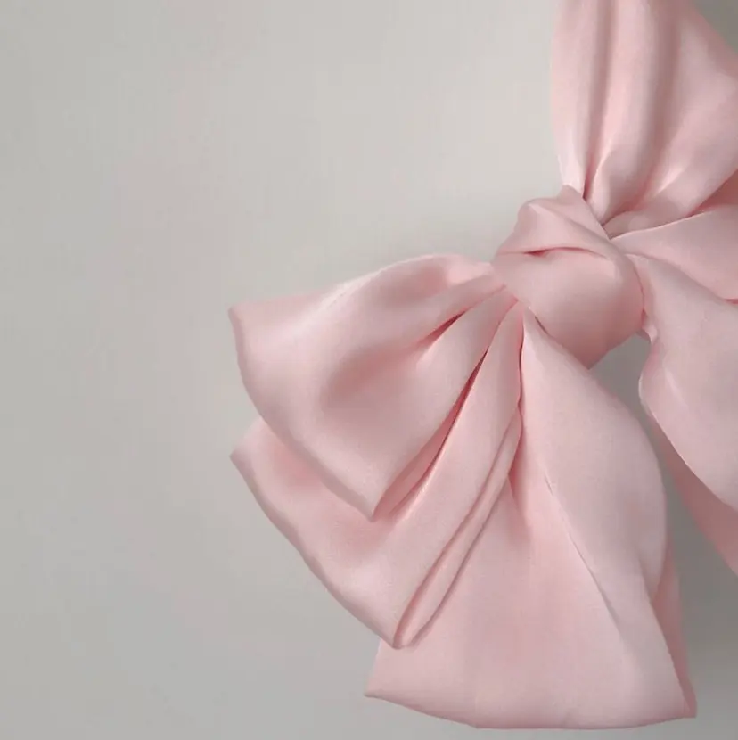 シュシュ 🎀 girly nailの掲載