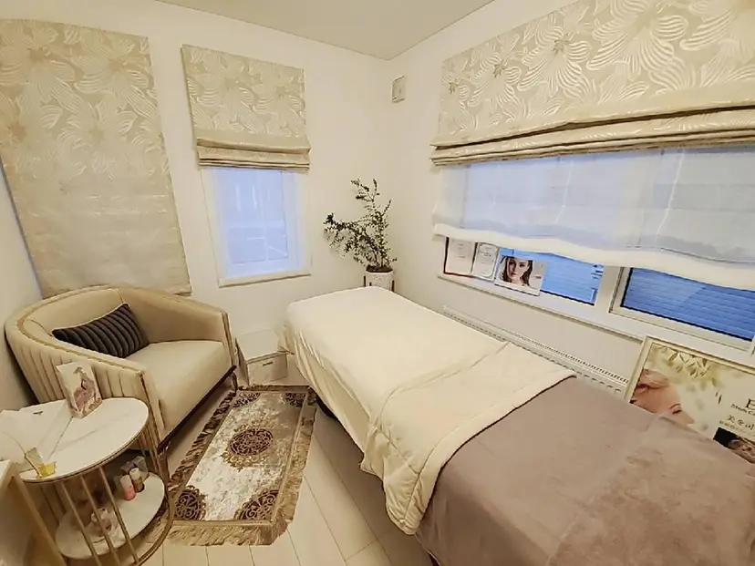 肌質改善・艶髪サロン CaLoNiaの掲載