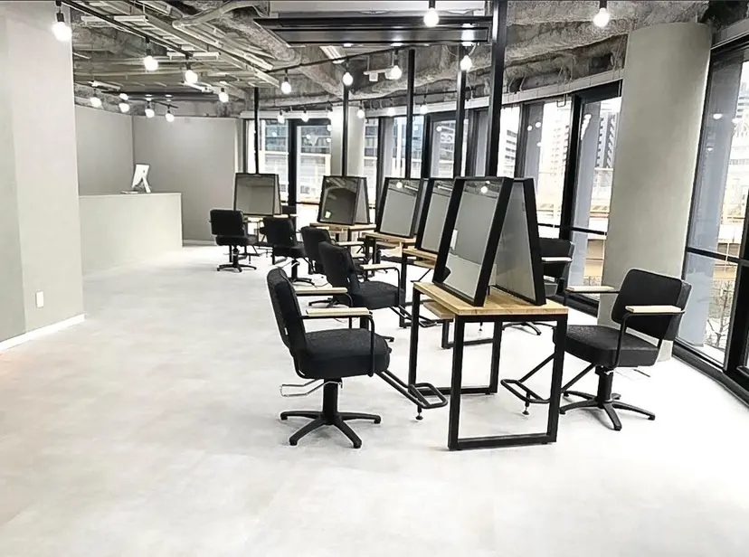 Aina /カラーモデル🎨の掲載