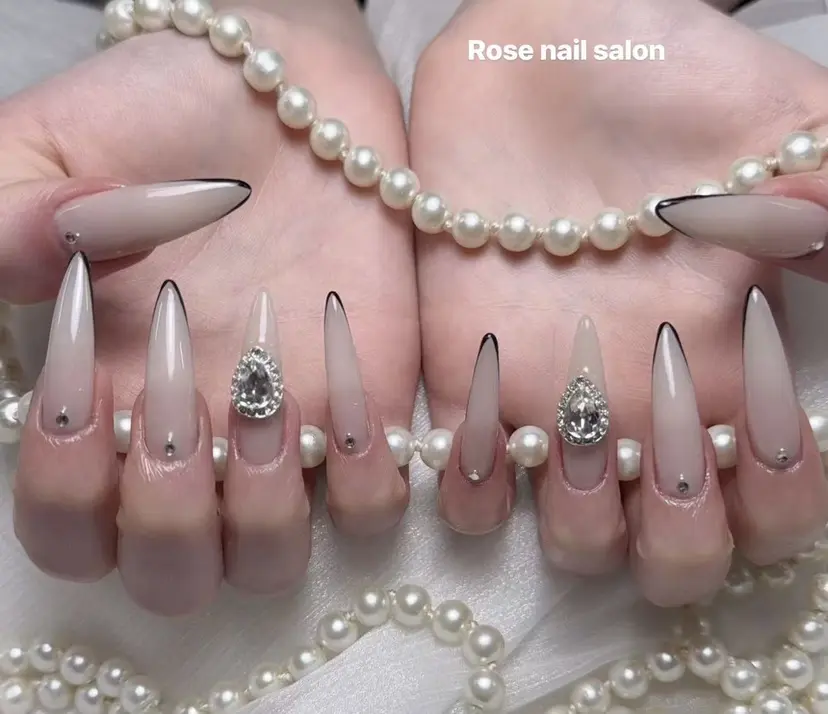 Rose nail HOSHIの掲載