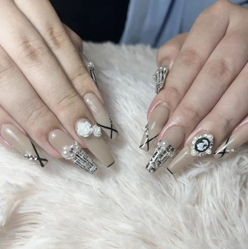 EmaNail枚方店 AYANO🎀💞の掲載