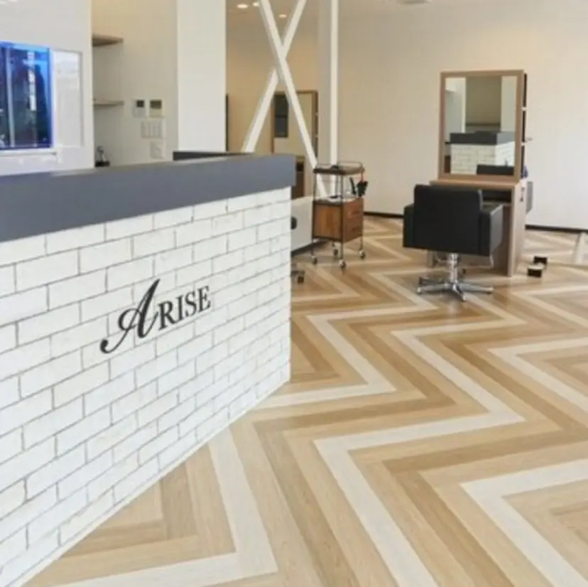 ARISE🐳 安達 紫帆の掲載