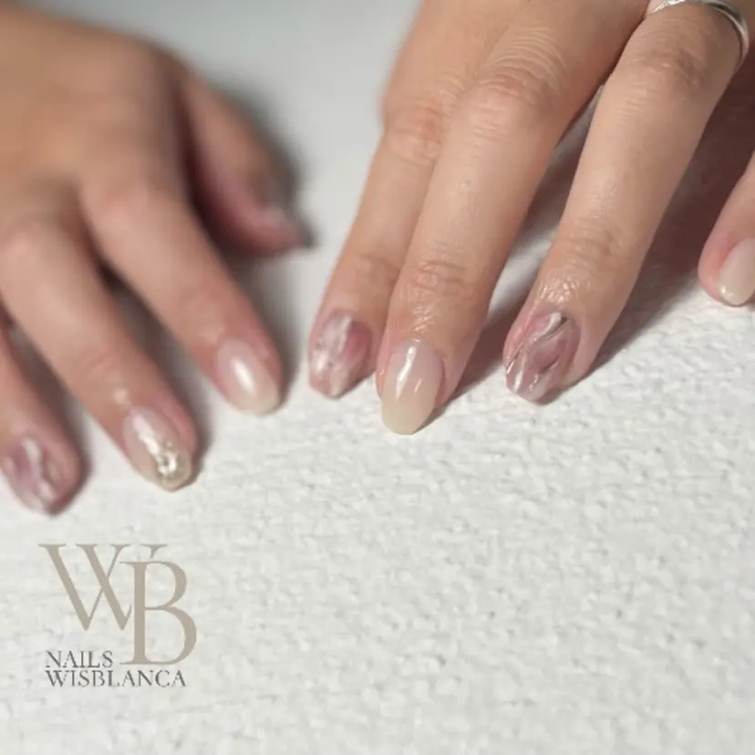 Nails wisBlancaの掲載