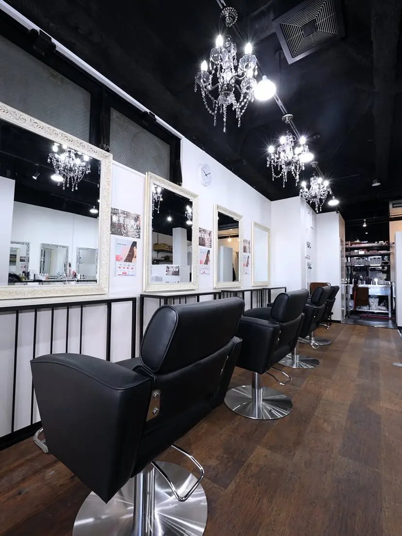 白髪染め専門店 Recolorなおこの掲載