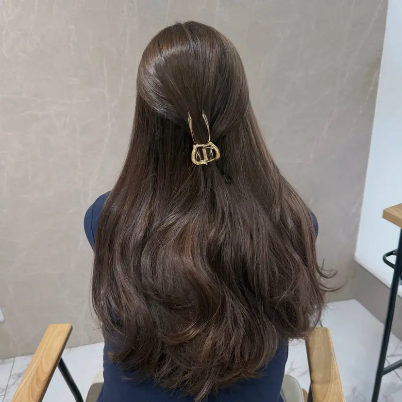 透明感カラー NAN AMI グレージュの掲載