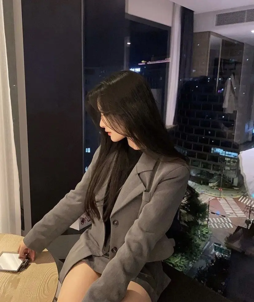 韓国風暗髪🐈‍⬛ KOUMI🪽の掲載