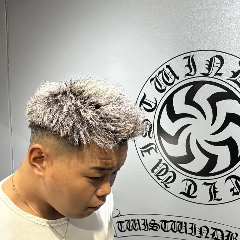 メンズ専門 花瀬弘晃の掲載