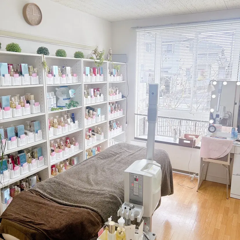 CEサロンLucy スタッフ　ノムラの掲載