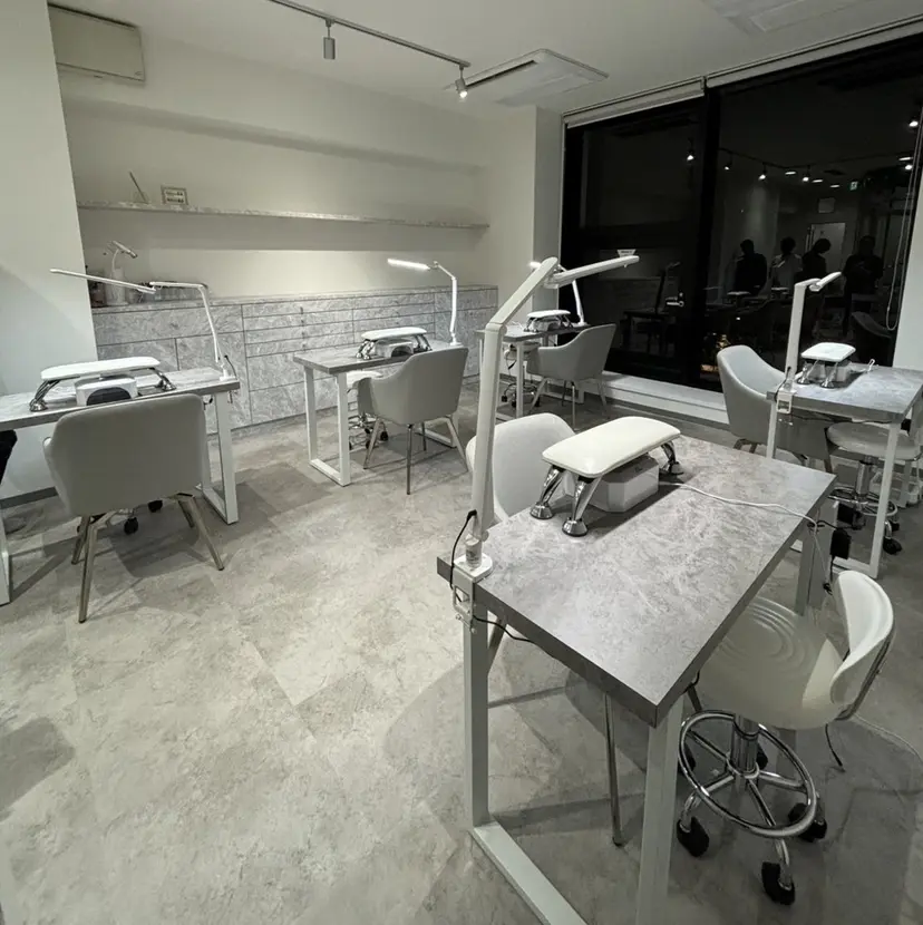 IROHA nail Ami🐊🎀の掲載