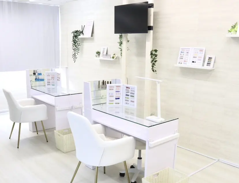 L‘ねいる 江坂店 エルネイルエサカテンの掲載