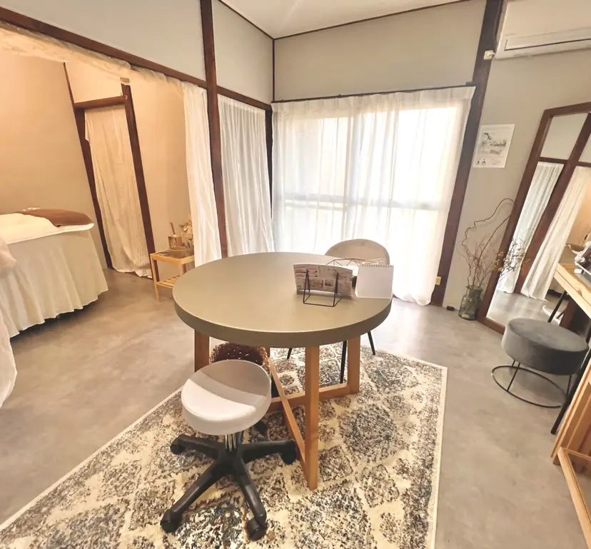 Muqu. 毛穴サロンの掲載