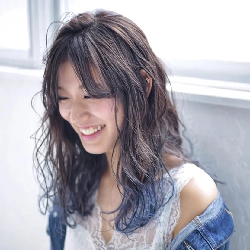 松村 由莉香/ カラー/髪質改善の掲載