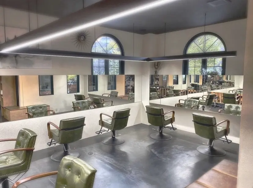 Emitas.　井上 真奈美の掲載