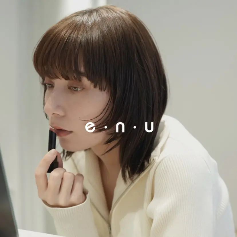 e.n.u 烏丸山﨑 菜々実の掲載