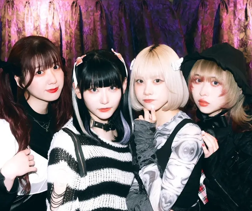 🪼モモカ/デザイン ハイトーンカラー🪼の掲載