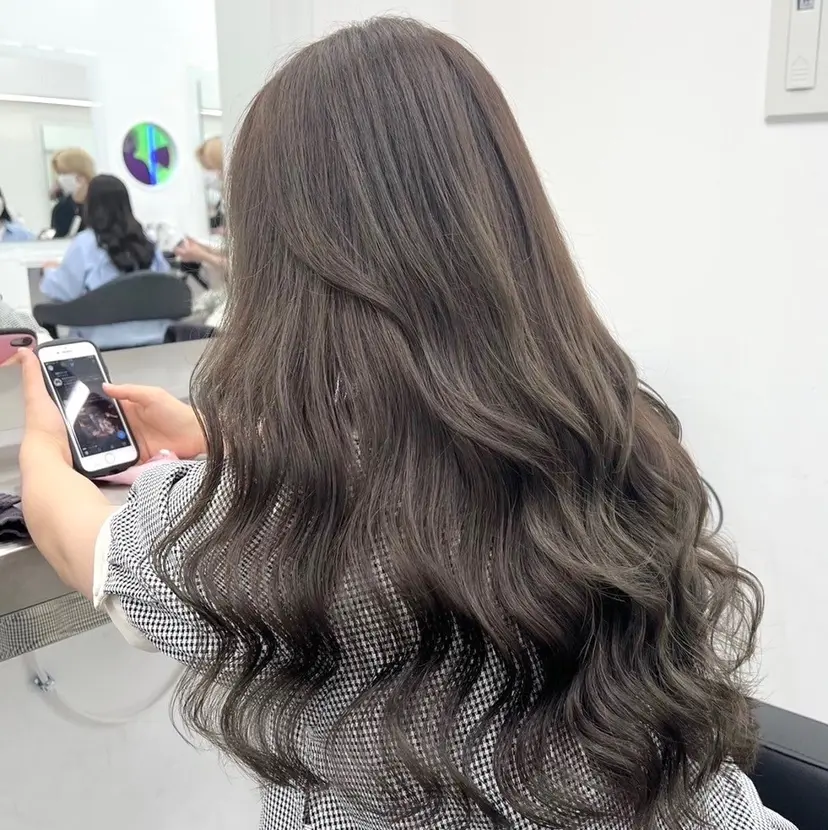 艶モテカラー✨/ブラ ウン🤎／赤み消しの掲載