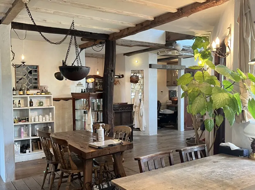 カット/カラー/ ハイライト/縮毛の掲載