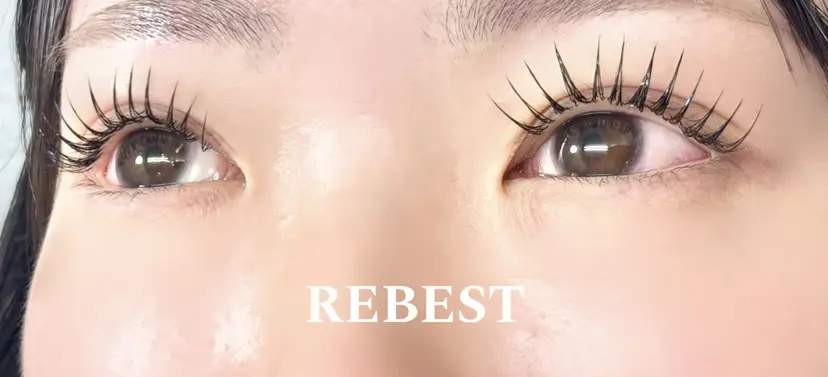 Eyelash 🤍 REBESTの掲載