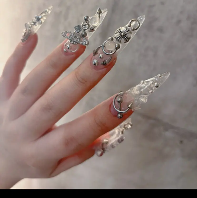 Lignal. liit　KAEDEの掲載