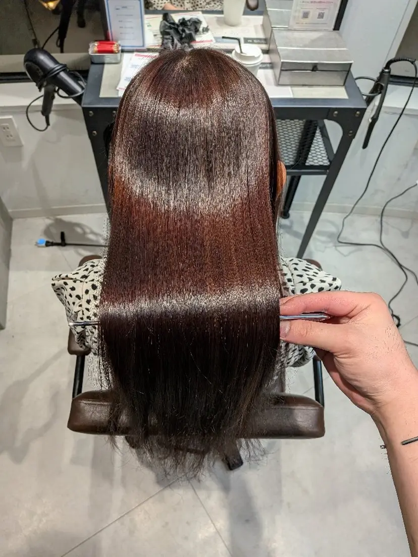 八木琉河/ハイトーン ブリーチ/艶髪カラーの掲載