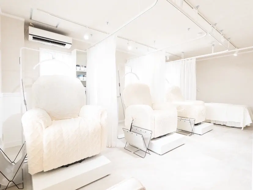 Cher《シェール》 なぎさの掲載