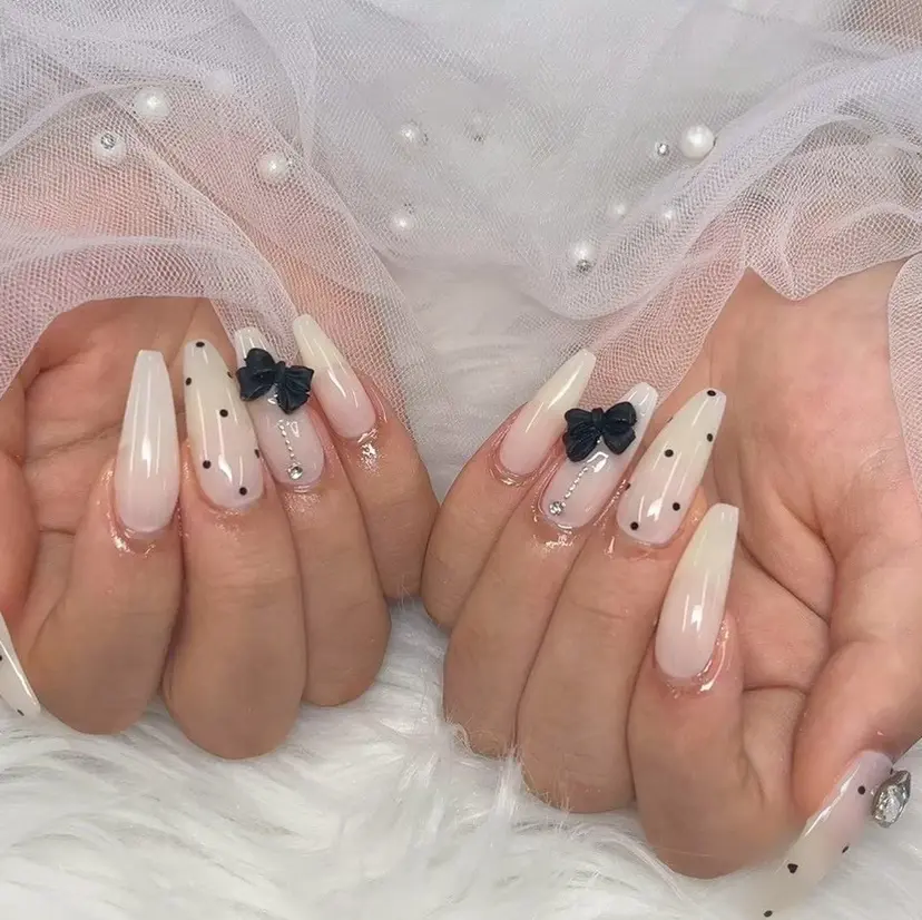 EmaNail ICHIKAの掲載