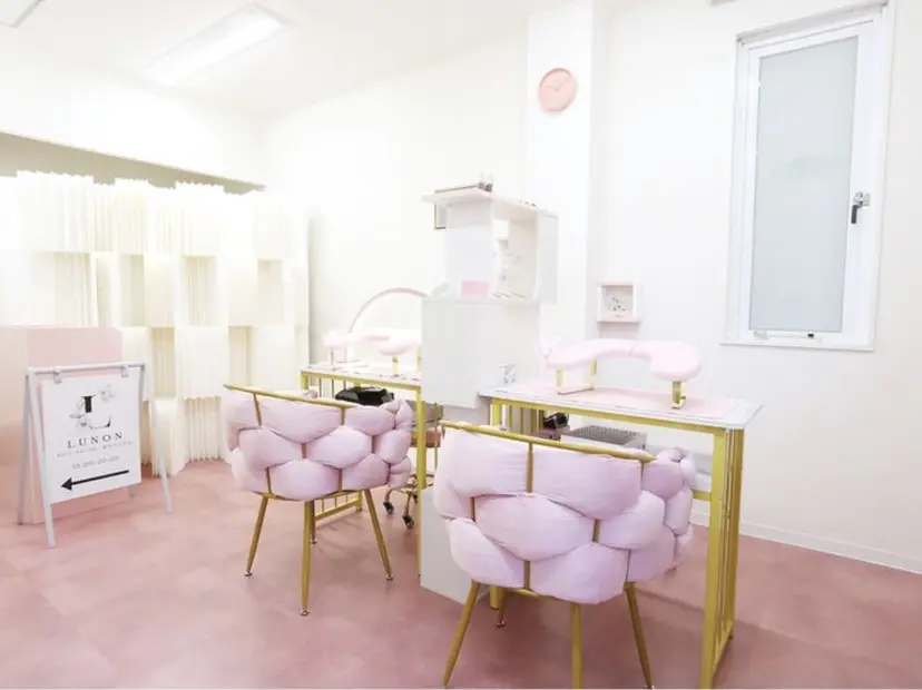 𝐑𝐢𝐧𝐨𝐚 Lunonの掲載