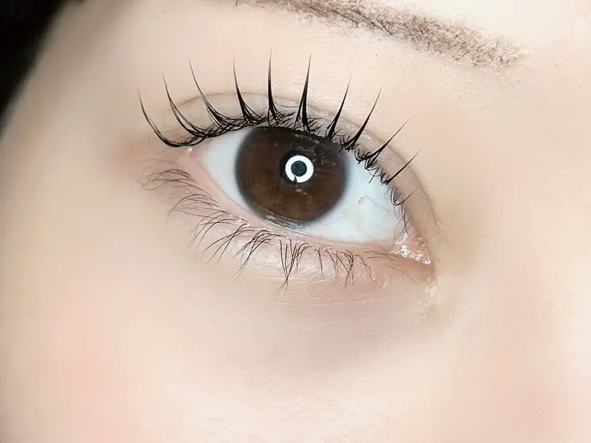 20日🈳似合わせ まつ毛&眉毛🎀柏村の掲載