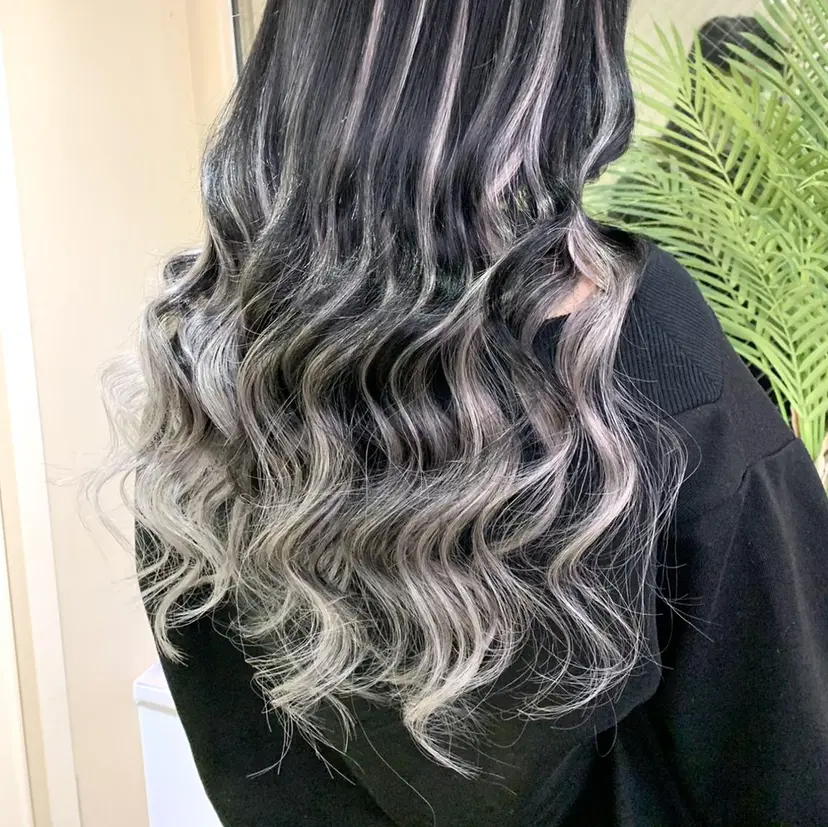 とも🏆プルエクステ /髪質改善🏆渋谷の掲載