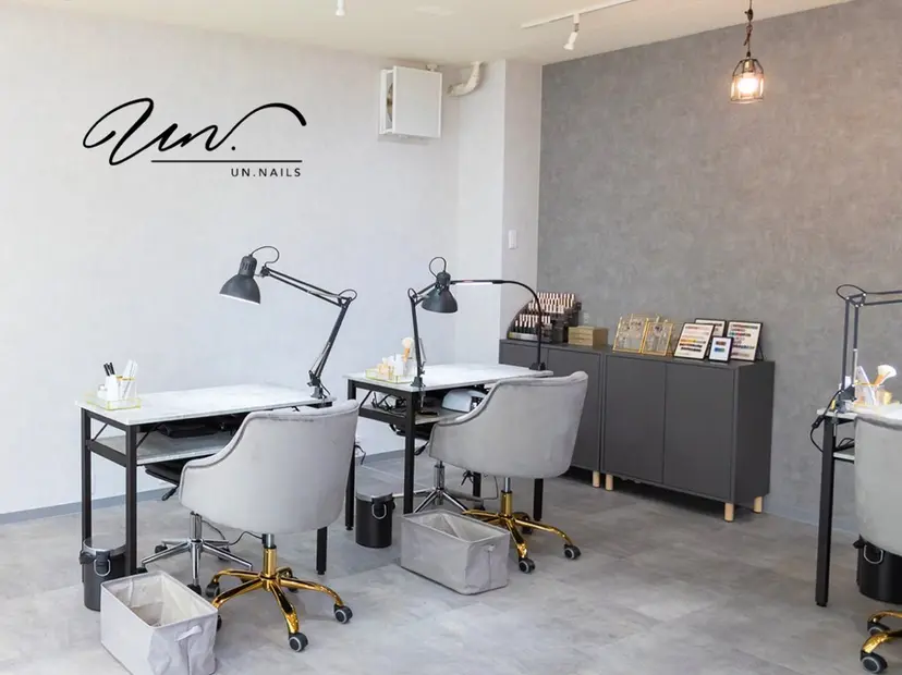 UN. nailsの掲載