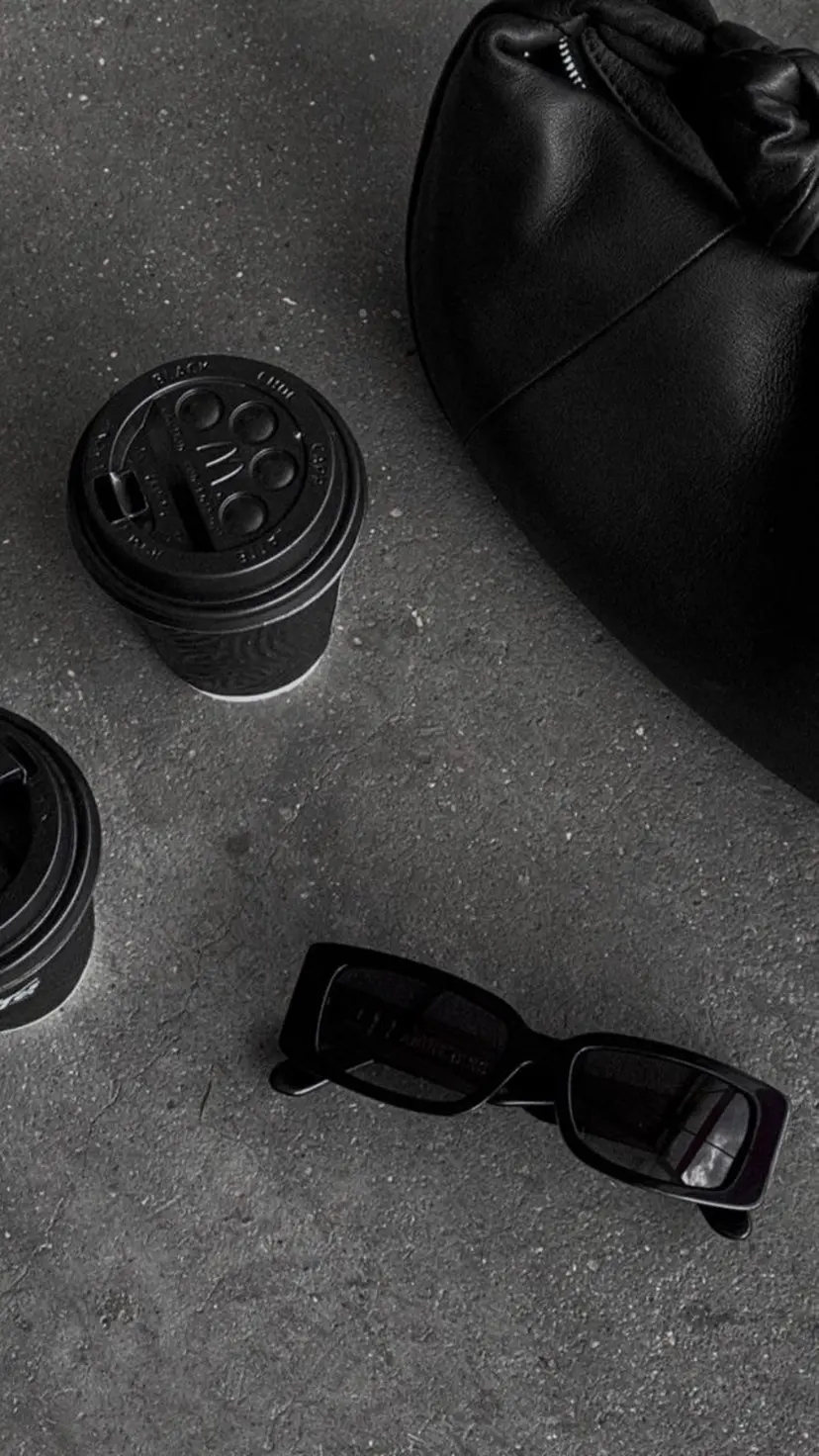 🖤綺麗め目元🖤 束感🩶特化の掲載