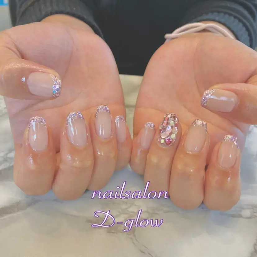 ネイルサロン D-glowの掲載