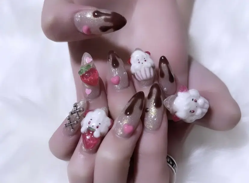 ネイリスト Namiの掲載