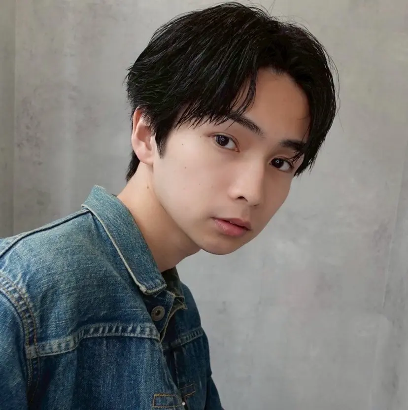 山下 新士の掲載