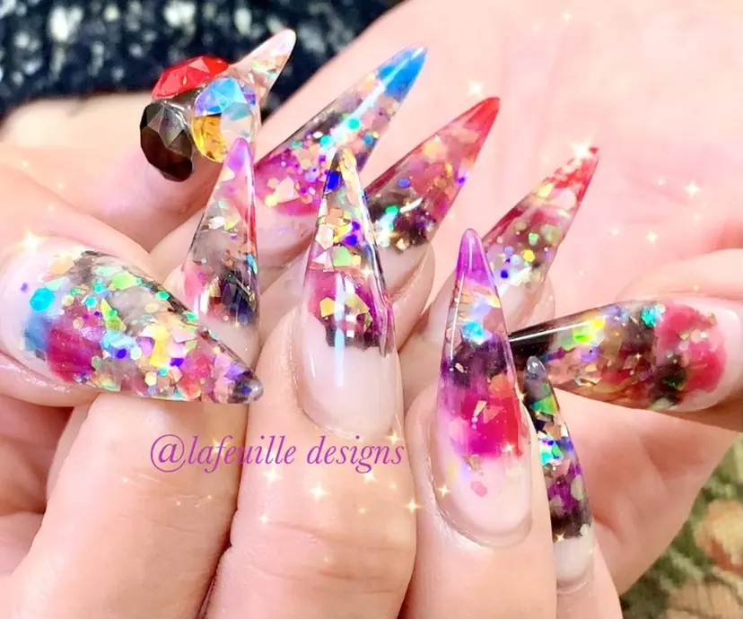 サロンドラフィーユ LAFEUILLEの掲載