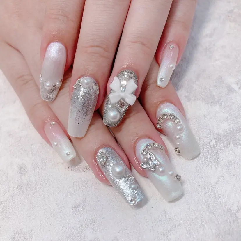 BUNNYNAIL MOEの掲載