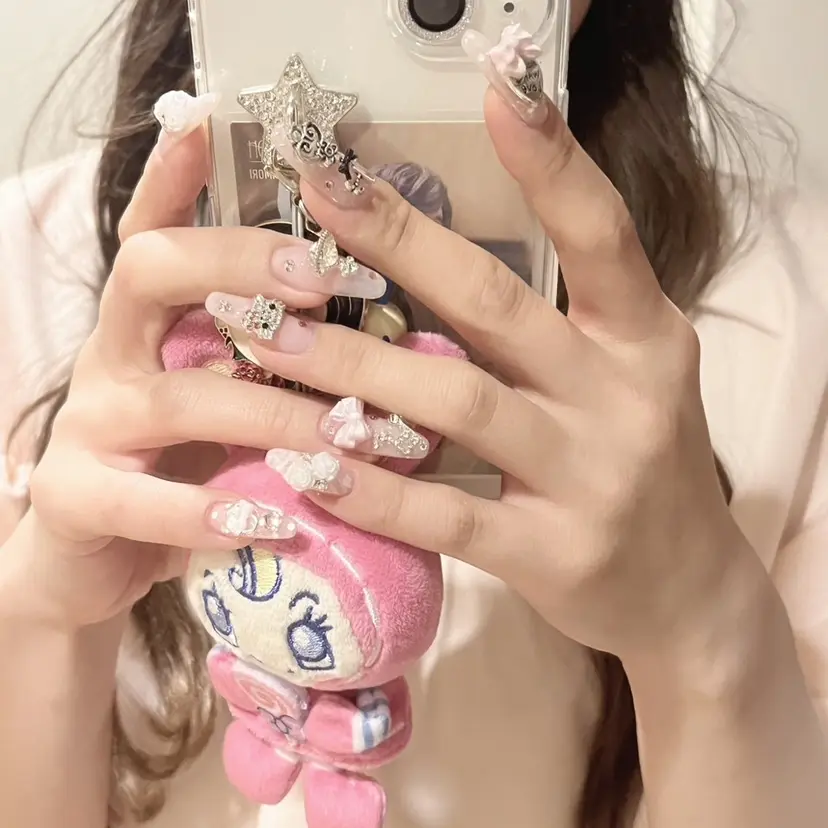 nail salon charmの掲載