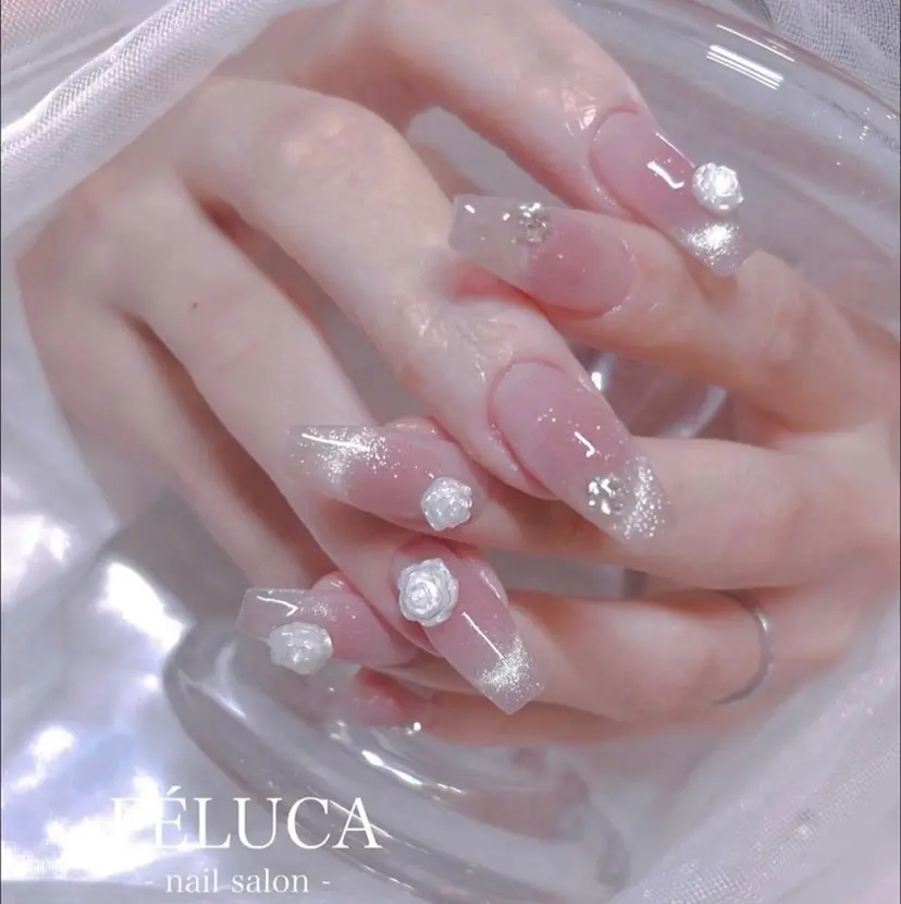 FÉLUCA Mioの掲載