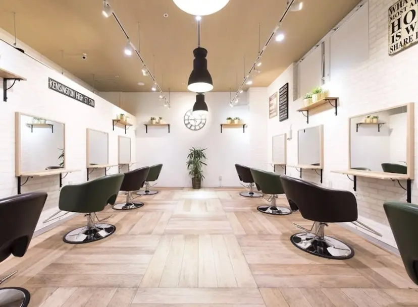 優希 /レディースカットの掲載