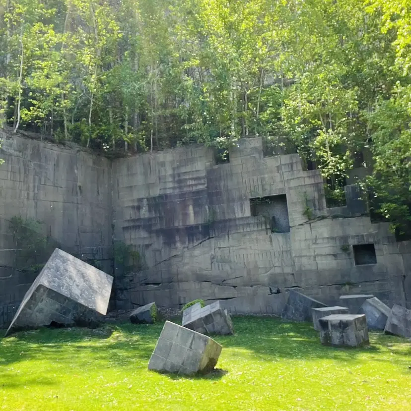 AZU 【アズ】あやはの掲載