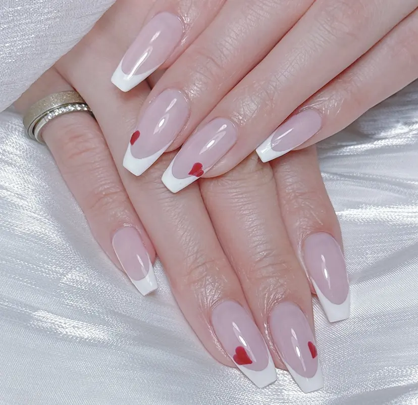 W·mai nail 関内の掲載