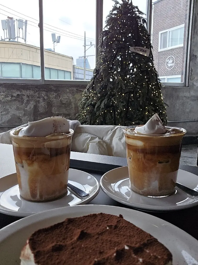 MARCH こんの掲載