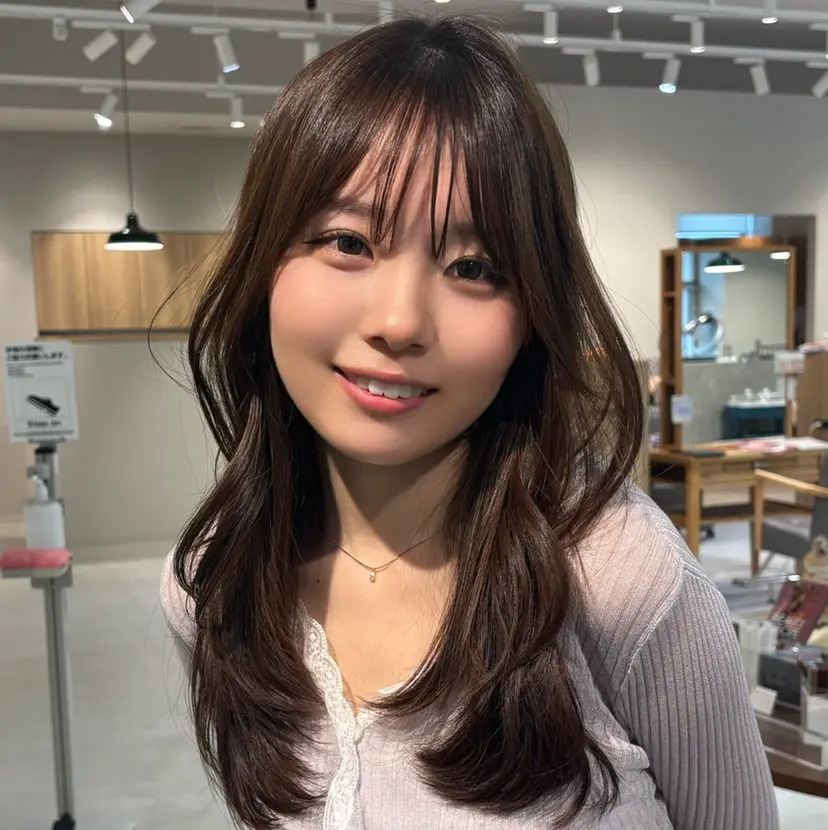 曲がるストレート/ レイヤー/大野真央の掲載