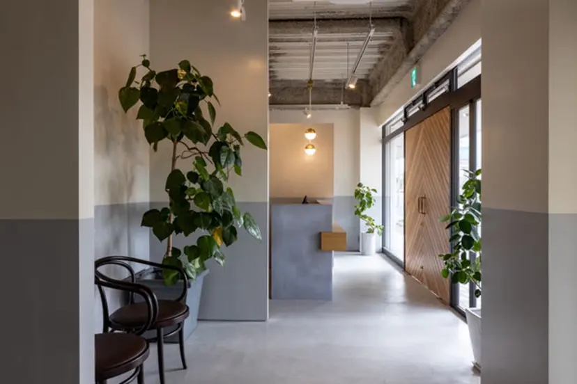 三浦彩那/ 透明感カラー/岡崎の掲載