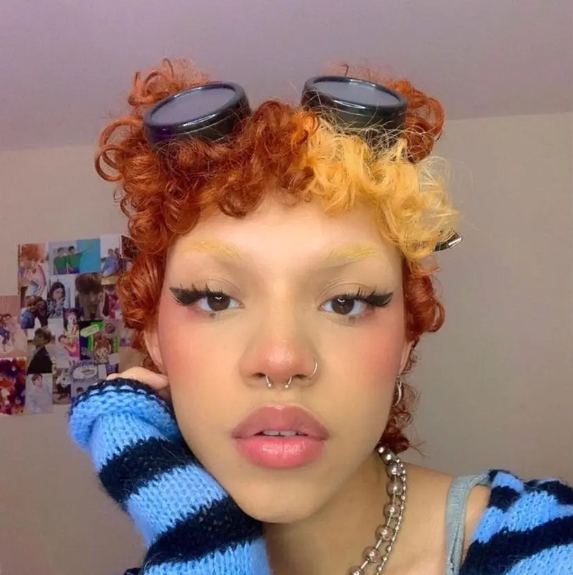 Julia🖤 縮毛矯正🌬️🩵の掲載