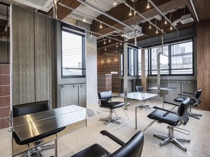 しずく🤍🧸 / fifthパーマの掲載