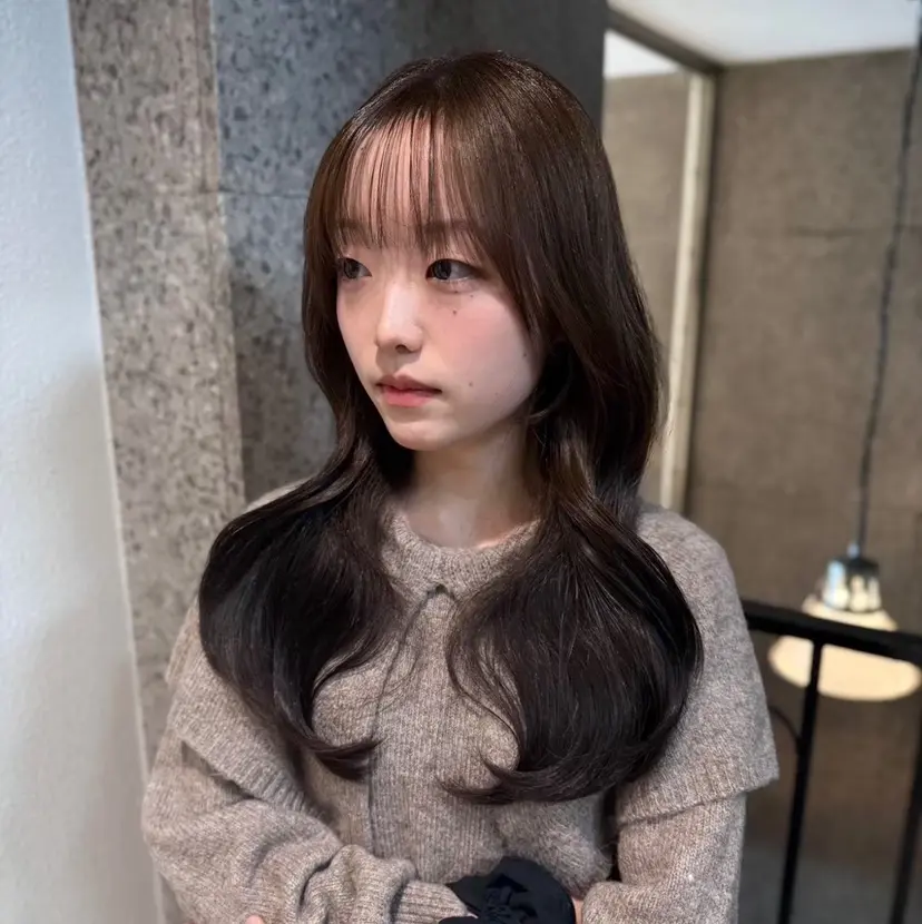 ミカ/名駅/レイヤー /ブリーチなしカラーの掲載