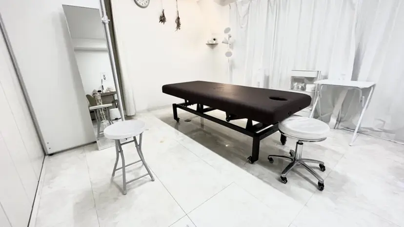 【小顔矯正専門】 小顔smileの掲載